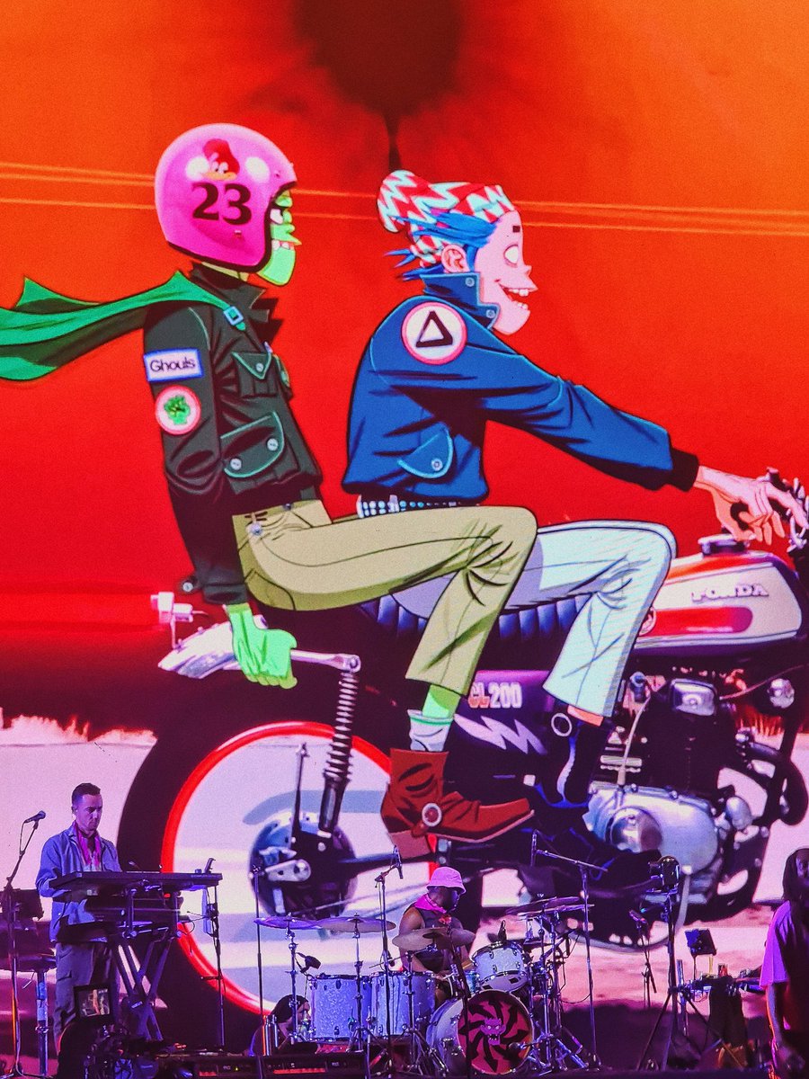VaneRRamos's tweet photo. @PulsoGNP @gorillaz I'm on a melancholy hill 😭 I'm still trying to process everything. I'm so thankful 😭🔥💖🤘 https://t.co/3z7devsdFC