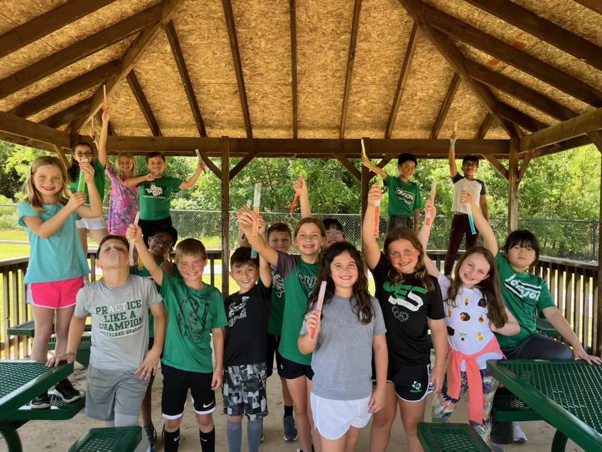HowdyMrsA's tweet photo. Winning an IXL Math challenge is “SWEET”. Congrats Mrs. Olson’s class for your brilliance ! @Jack_D_Johnson #winningissweet #JESfamily #DragonsCare https://t.co/zzK1prrS86