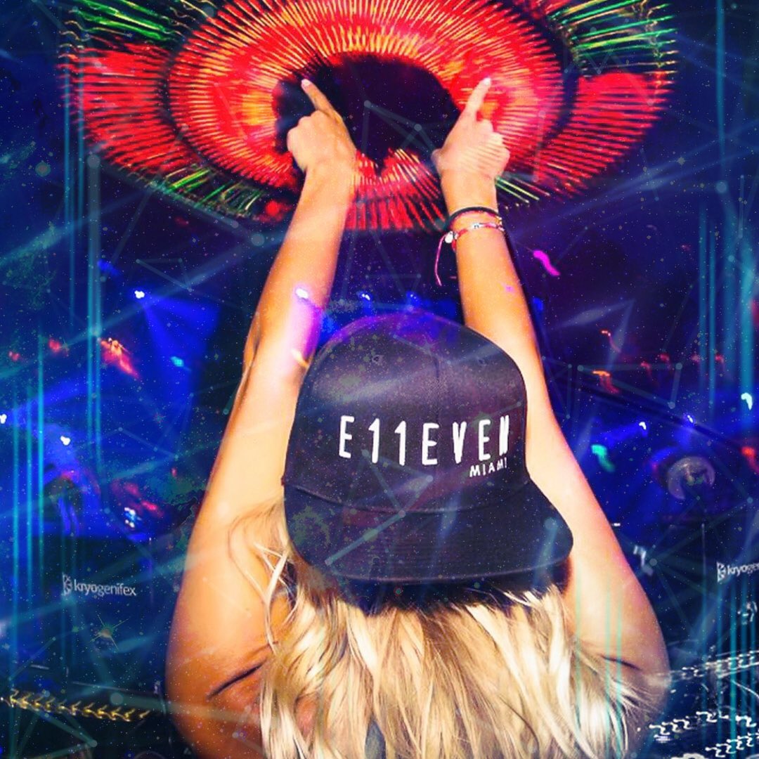 11CaptainsClub's tweet photo. The future is a beautiful thing with our nightlife NFT. #11CC https://t.co/9CquH5hbFk