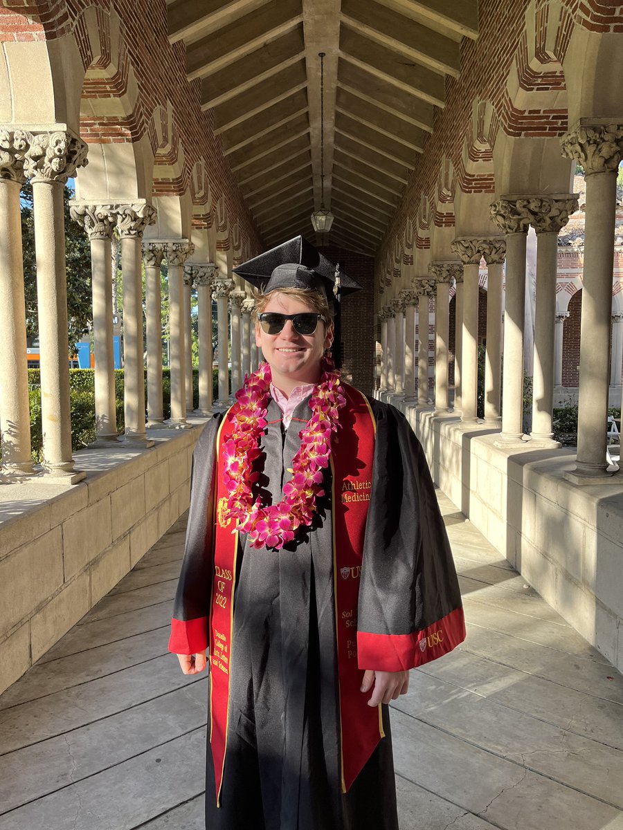 Bursting with pride! #USCgrad #FightOn