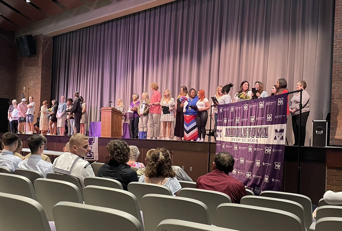 MiddletownOH's tweet photo. Today we’re taking the time to celebrate our 🎓seniors with a variety of awards, accolades, and scholarships 💜🤍 #MiddieRising https://t.co/WQb7knXEdi