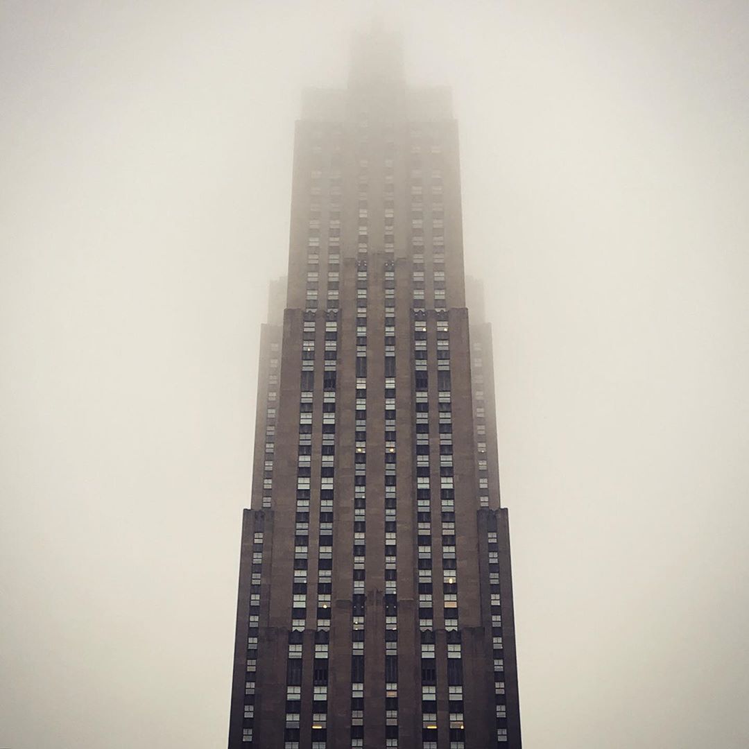 rockcenternyc's tweet photo. It’s the only Friday the 13th of the year. 30 Rock dressed accordingly.

(📸: IG photosbysynne) https://t.co/Up7m4dTlVd