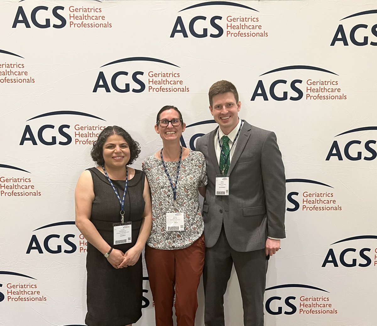 NDgeriDocDahl's tweet photo. North Dakota represented #AGS22!  @UNDGeriatrics @UNDIMresidency @UNDSMHS @Dakota_GWEP. Watch out ND we are coming back to spread #agefriendly care! https://t.co/69ir85guIx