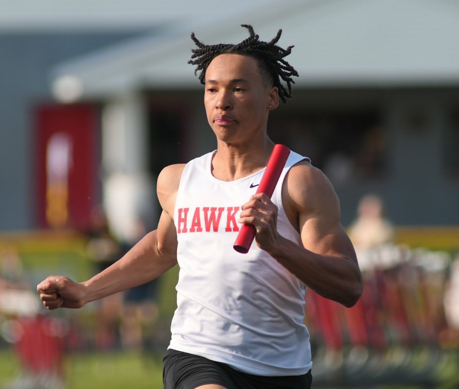 HawkenAthletics's tweet photo. Boys Track &amp; Field placed 2nd @ CVC Valley
Anderson ’23 broke the school and CVC 100 M record running a 10.73 | Harrison ‘22 broke the school (held since 1964) and CVC valley division 200 M record running a 21.89 
@HawkenSchool @Hawkenxctf @CVC_Athletics 
photo cred:Paul DiCicco https://t.co/LndxgsbZTl