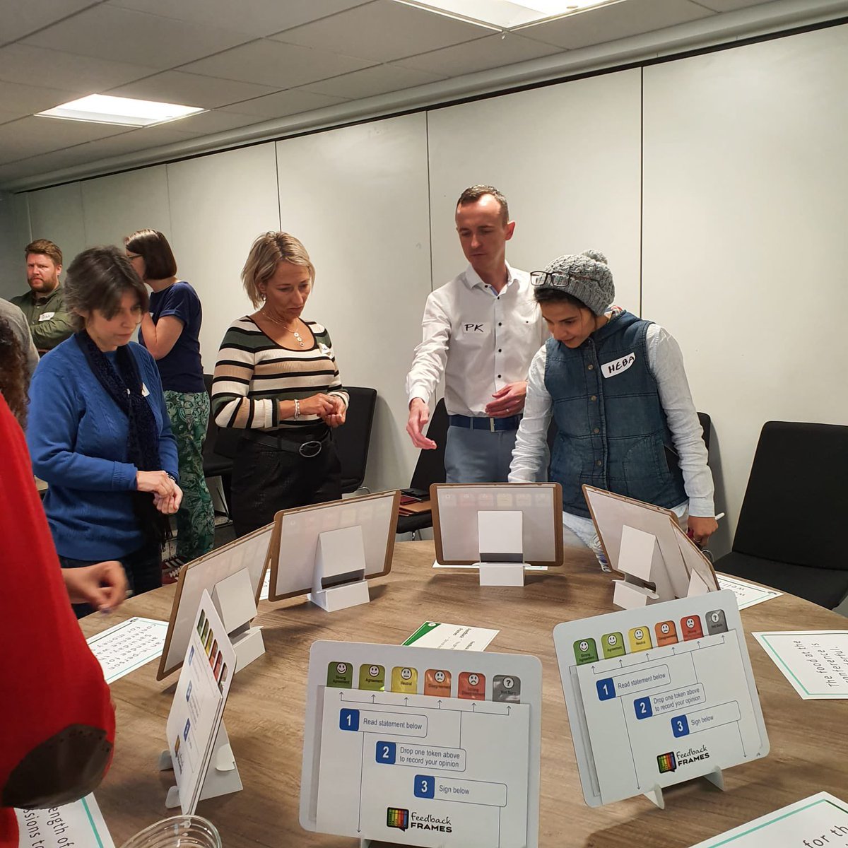 PANDEK_Group's tweet photo. What happens when you get 20+ facilitators in a room with Feedback Frames? Stuff gets done… Paul was hosting a session about Collaborative Consensus at the @IAFEnglandWales conference in Birmingham. @IAFacilitators @IdeaRatingGuy https://t.co/QiiPmKMhzM