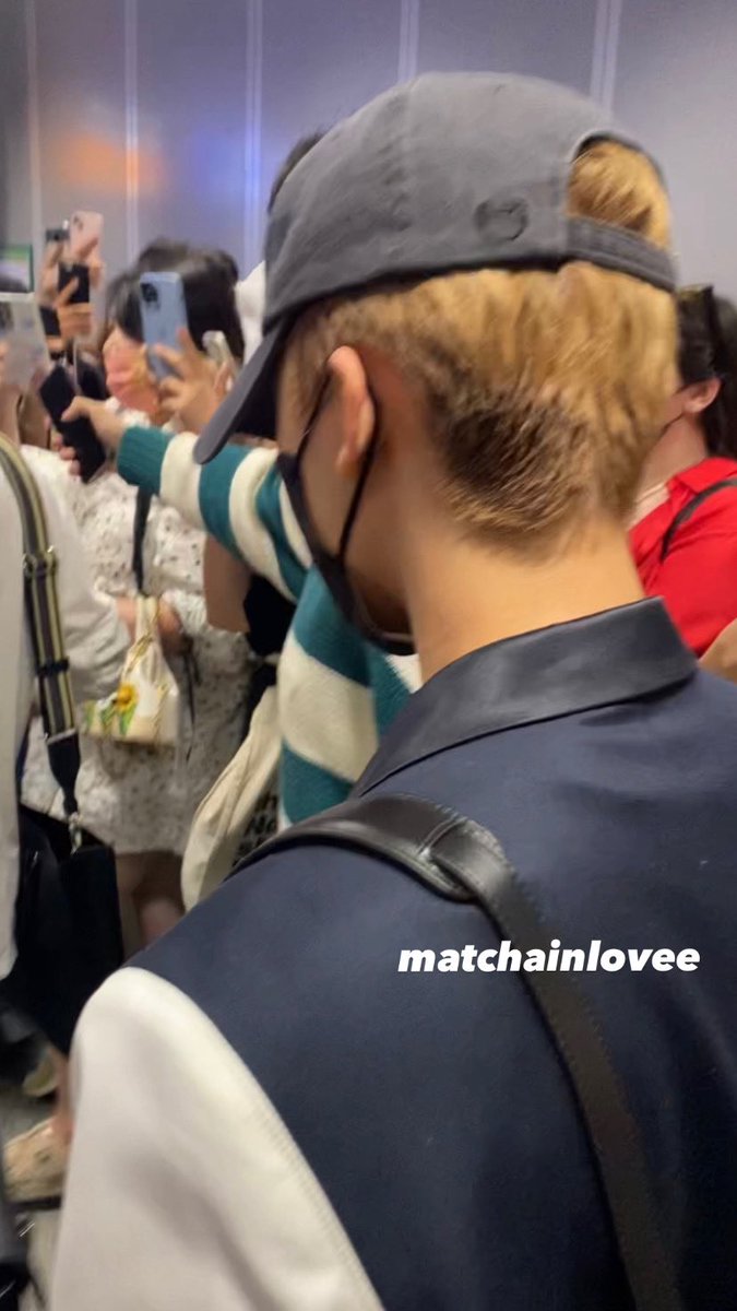 mtchainlovee's tweet photo. gue sedeket itu sama jaemin, tangan gue bisa nyentuh tapi gak gue sentuh karna takut😭😭😭😭😭 #JAEMIN #KPOPFLEX https://t.co/3J1dsIsGcs