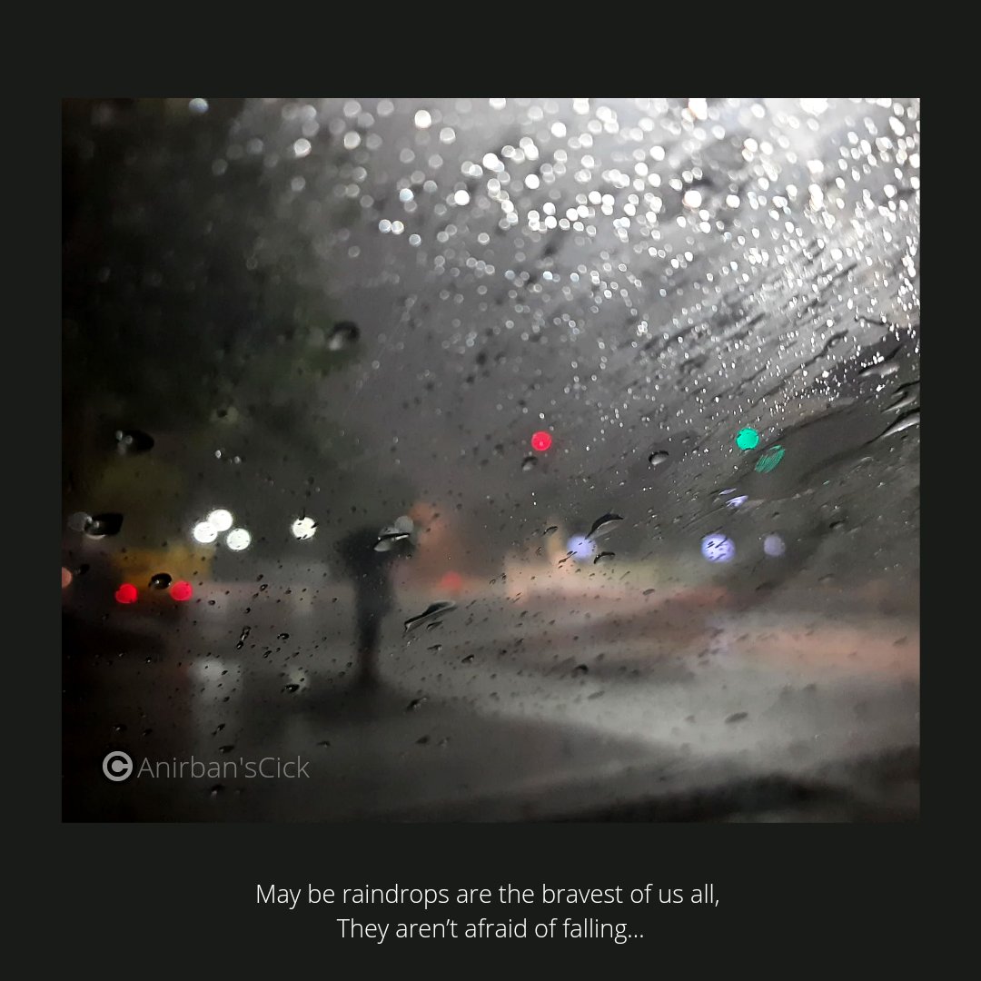 Anirban_journo's tweet photo. If you like my click feel free to like IT 😊
#Anirban'sclick #rain #atnight #mobilephotography #raining #kolkataphotographer #kolkata #kolkatagram #fridaynight #fridayshots https://t.co/UQsQI6HTet