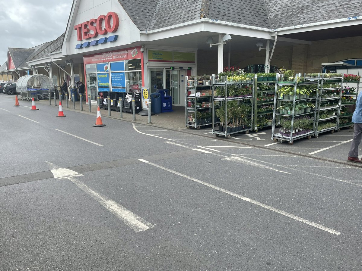 Shame on you <a href="/Tesco/">Tesco</a> Milford Haven I’m sure that very sort after disabled bay is for people with disabilities and not flowers, why not insult us more and put cabbages there. <a href="/DisabilityGovUK/">Disability Unit</a>  #Disability #accessibility #Mobility #cabbages