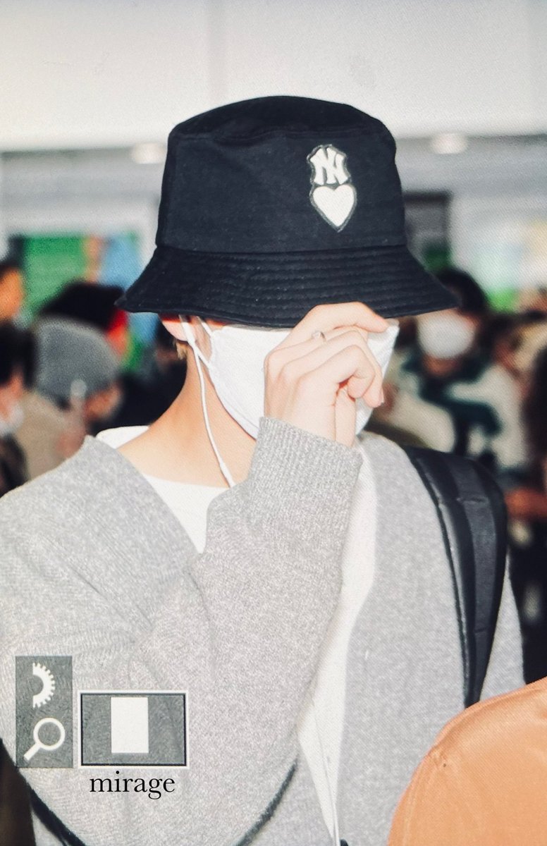 mirage0205's tweet image. 220513 FRA #지성 벙거지성이🇩🇪