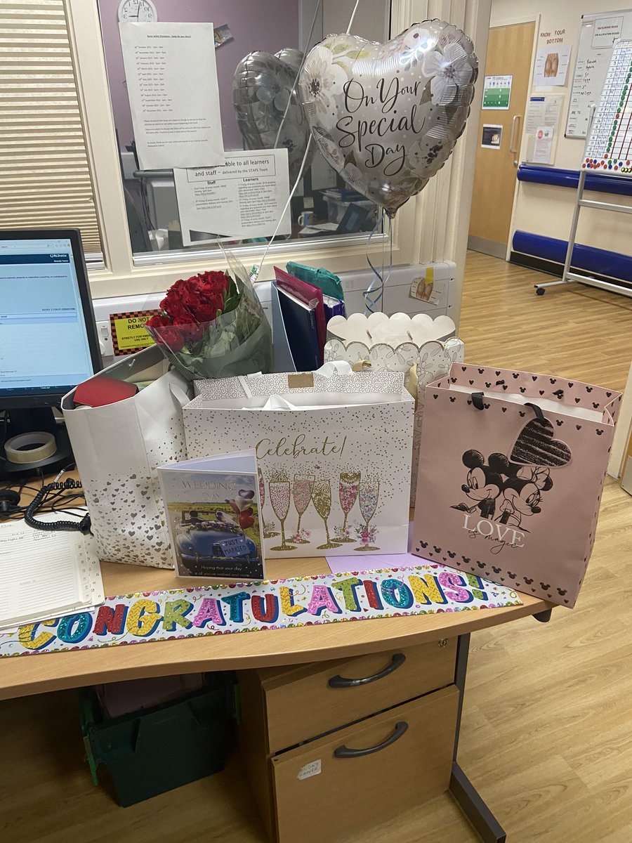 mandsturns's tweet photo. My last shift as SR Turner made extremely special by all my wonderful Hazelwood colleagues 🥰❤️    See you in 3 weeks 💍👰🏽‍♀️ https://t.co/IhmgigoBE7