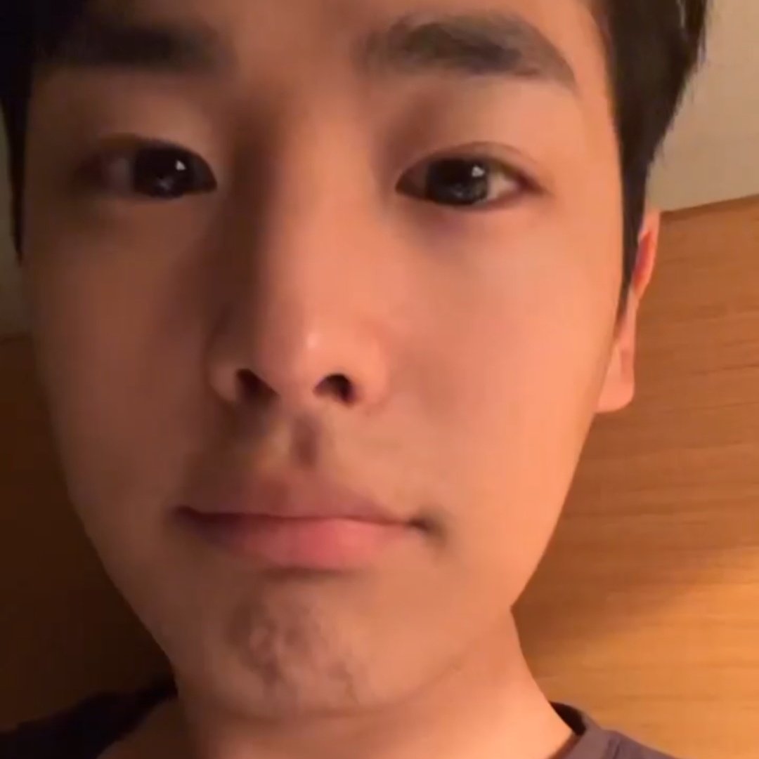 병뚜껑 tweet media