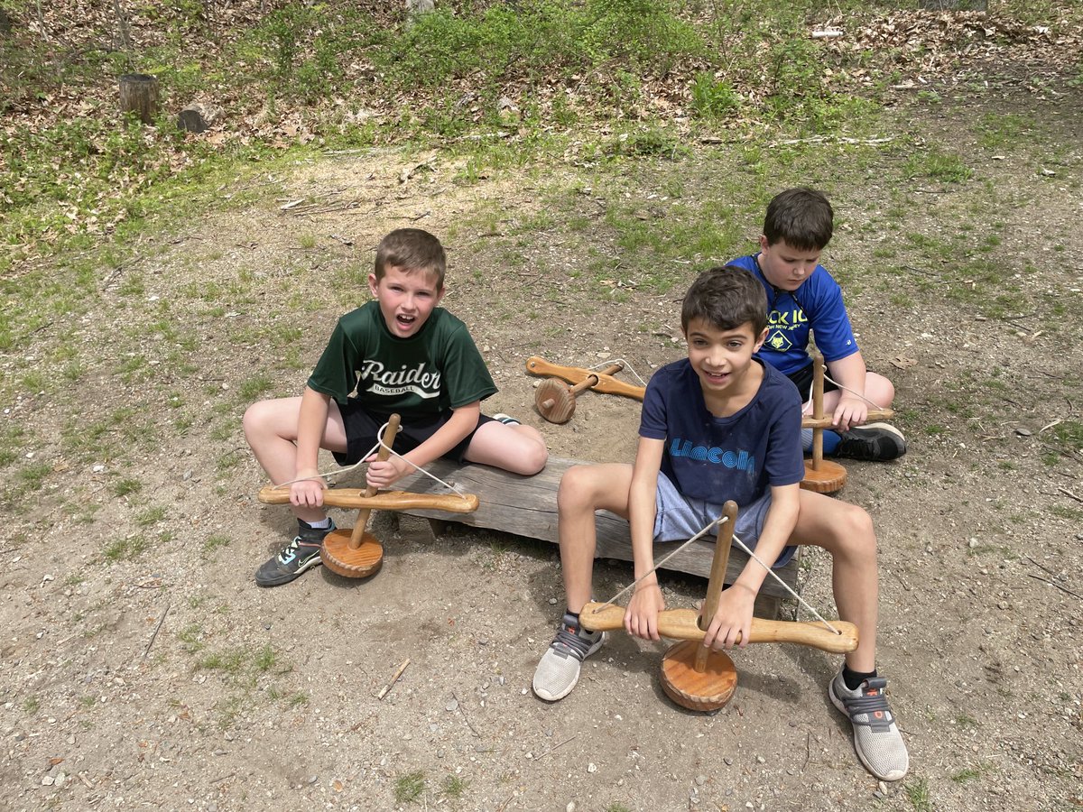 4MrsRussell's tweet photo. Fourth graders learned how to live off the land today at Waterloo Village. https://t.co/vqYt7nFbtG