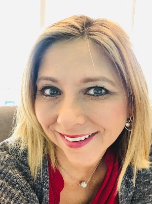 "It does not matter what discipline of nursing you are practicing in, you get the opportunity to touch lives and make a difference through caring, compassion, knowledge, skill, and excellence."
--Bernadette Cale, RN, MSN #NursesWeek2022