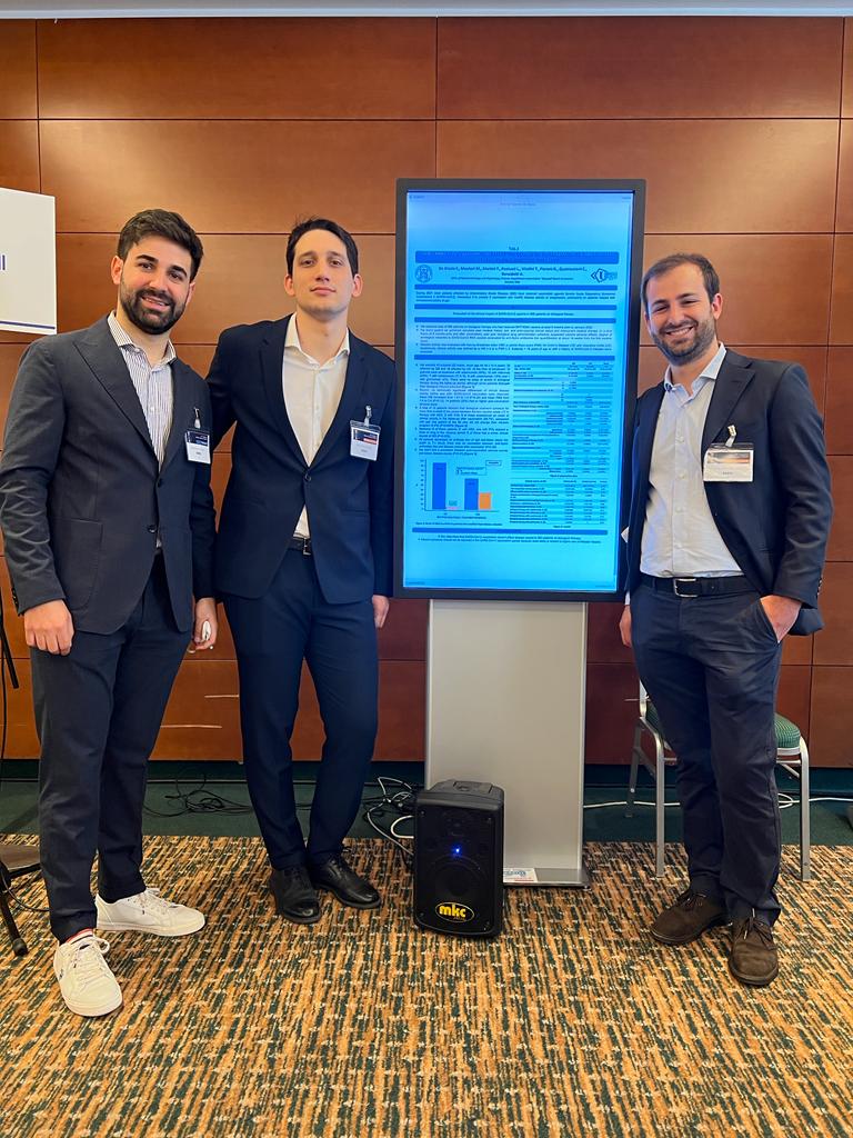michelemontori1's tweet photo. Does SARS-CoV-2 vaccination affect the course of IBD in patients on biological therapy? 👀 on biological drug schedule! @framartiniMD @fedebla91 #fismad #ibd https://t.co/HmBbb6Iwwh