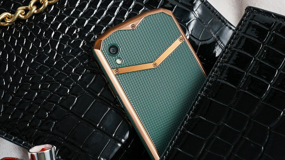 gizmochina's tweet photo. Cubot announces the Launch of POCKET Series: 4 inch Mini Smartphone with a Retro Design
https://t.co/QEI0zQXBcy
#cubot #cubotpocket #pocketseries #miniphone #Smartphones https://t.co/AtkCaDntIe