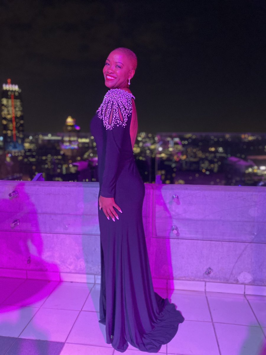 Hlela_Lulubel's tweet photo. We get to celebrate my brother in love tonight 🙏🏾❤️🥰 the pandemic stole so much from us and these celebrations are Got sent 🙏🏾🙏🏾

#Glenns50th
#Blacktie
#LulusGlamNight https://t.co/Gv8tnQ5Qzc