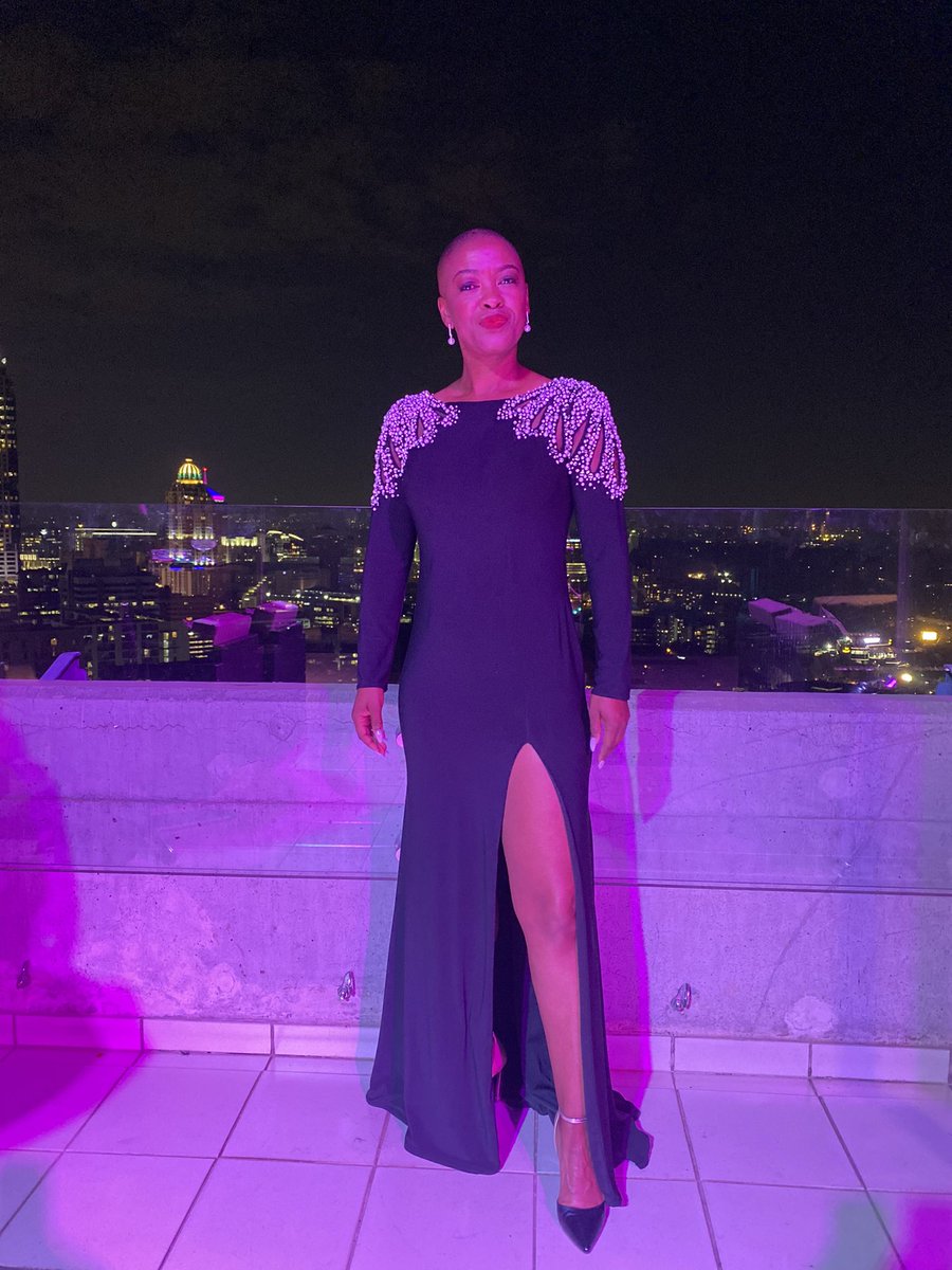 Hlela_Lulubel's tweet photo. We get to celebrate my brother in love tonight 🙏🏾❤️🥰 the pandemic stole so much from us and these celebrations are Got sent 🙏🏾🙏🏾

#Glenns50th
#Blacktie
#LulusGlamNight https://t.co/Gv8tnQ5Qzc