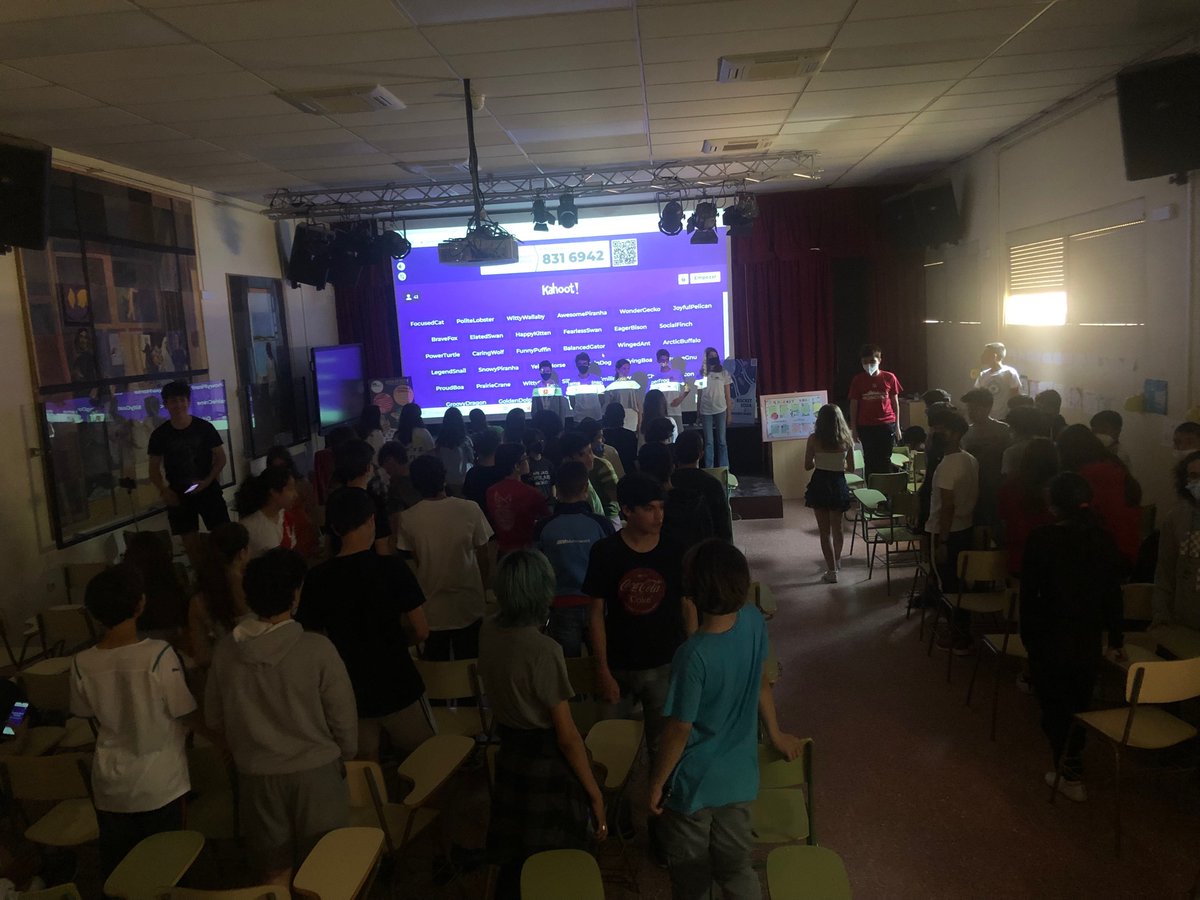 Hoy en <a href="/principe_ies/">IES Príncipe Felipe</a> hemos hecho una presentación para nuestros compañeros y profes explicándoles nuestro trabajo. ¡Muchas gracias por la oportunidad!
 #ciencia #educación #satellite #CanSat