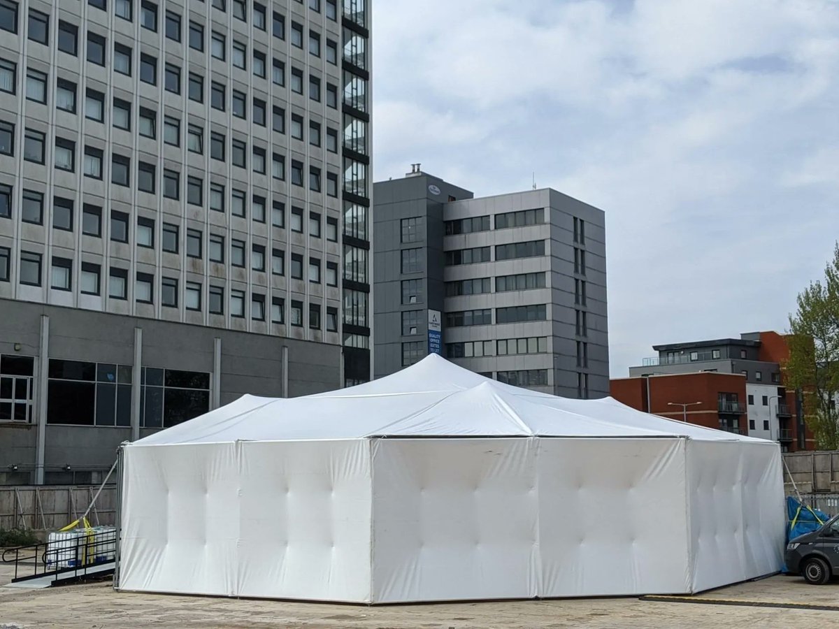 budgetcontainer's tweet photo. A new mobile ‘event tent’ made from shipping containers is opening in Preston to help bring a post-covid boost to their high streets! (Check out the interior designer’s surname… it is perfect for this project!) 

https://t.co/kiuyF8xKo8 

#containerproject  from @leponline https://t.co/WdtOhibgbu