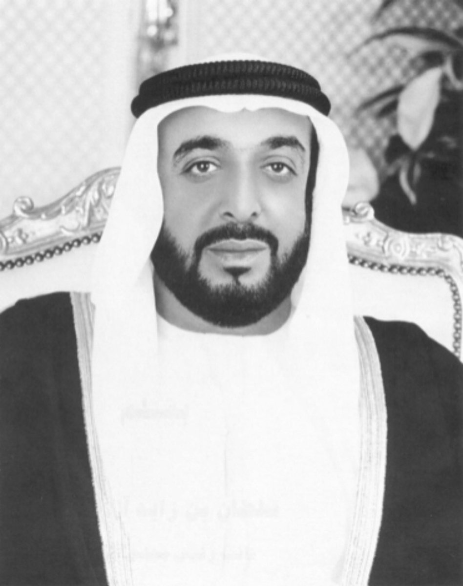 ro0o7_ad's tweet image. اللهم إن الشيخ خليفة بن زايد أكرمنا وأعزّنا في الأرض فأكرمه وأنعم عليه في جنّاتك، اللهم نشهدك أنه أحسن إلينا فأجزه عنّا خير الجزاء وإرزقه الفردوس الأعلى يارب العالمين.
#إنّا_لله_وإنّا_إليه_راجعون 
#الشيخ_خليفة_بن_زايد_في_ذمة_الله