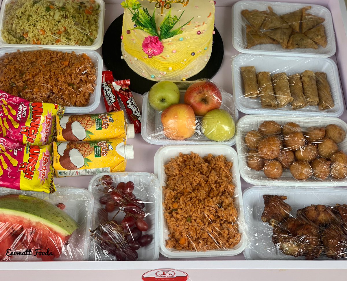 EnomattF's tweet photo. Food tray for that special someone .
#AbujaBaker https://t.co/wThi6sUau2