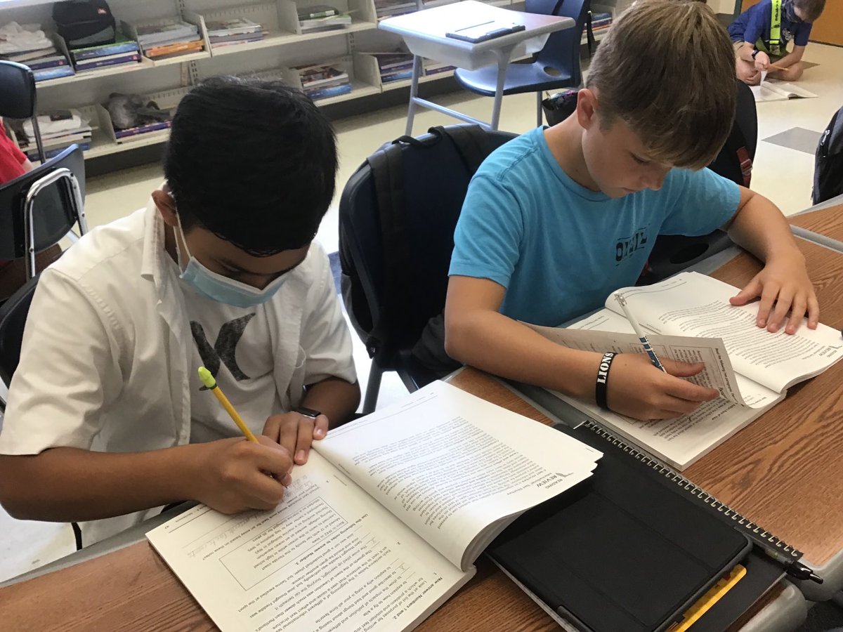 JenniferBerbert's tweet photo. A last push before our ELA FSA.  Students work with partners to complete our Wonders test prep book. #ipseagles https://t.co/5eOsmjA1bL