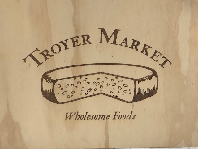 Hey Ohio Amish country, Tim is moving mustard at Troyer Market today from 10-2 pm.  #getyourmustardon #tastingisbelieving #grocery