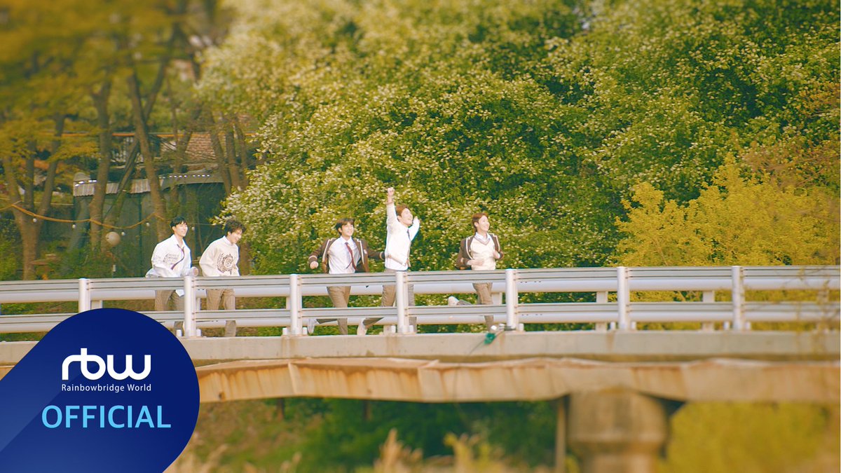 official_ONEWE's tweet photo. [#ONEWE]

SPECIAL ALBUM
[시간을 담은 작은 방]

🔹 MV TEASER 🔹

🔗 https://t.co/uWdQhBUCpM

2022.05.20 6PM RELEASE✔

#원위 #룸메이트
#시간을_담은_작은_방 https://t.co/xw3Ds0ZgZr