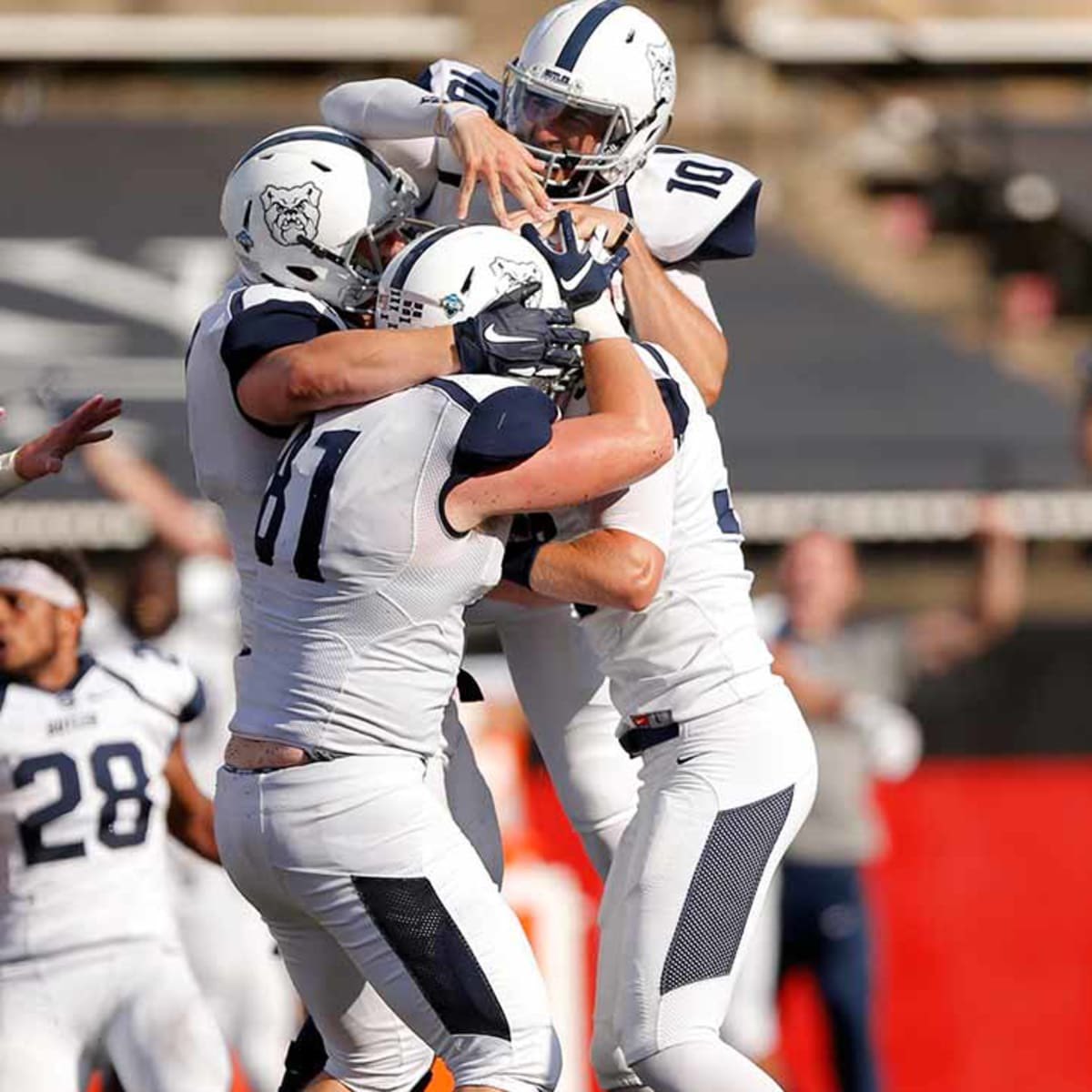 Blessed to say I have received an offer from Butler! Big thanks to @CoachU_BU <a href="/CoachCadenMurph/">Caden Murphy</a> <a href="/BHSdogsfootball/">BHS Football</a> @SWiltfong247 <a href="/AllenTrieu/">Allen Trieu</a> <a href="/ThrowItDeep/">Throw It Deep</a> <a href="/IndianaPreps/">Indiana Preps</a> <a href="/Bryan_Ault/">Bryan Ault - Midwest Scout</a>