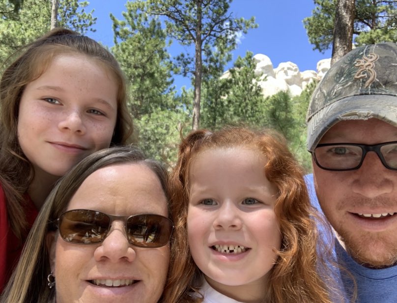 shell98ttu's tweet photo. The Wheelers love the Black Hills! Check out Mount Rushmore behind us! Give us mountains and water and we are ready to explore and have an adventure! @NISDHarlan https://t.co/0m82z6fvTL