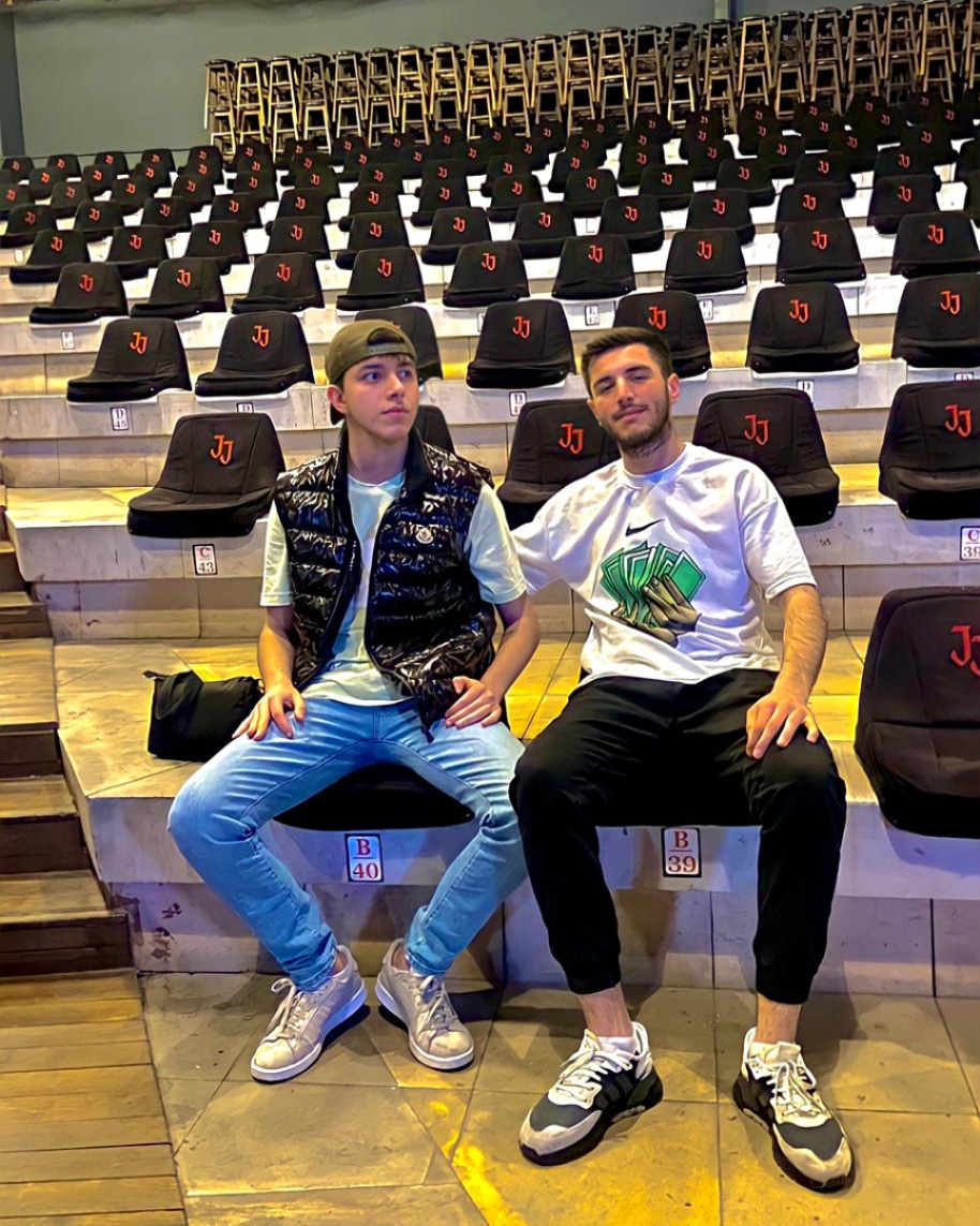 Mert İyibekler (@mertiyibekler) on Twitter photo 