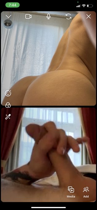 How our video calls go when he leaves town for work 😭 I miss you @NickTracyX  💕 https://t.co/kpweaRf<a href="/tag/mvsales"class="tags"><span>#mvsales</span></a>