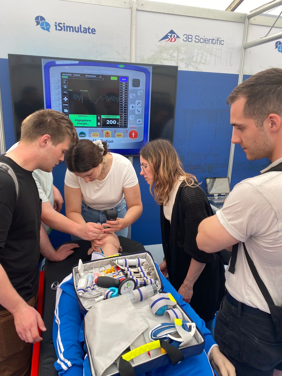 3bscientific's tweet photo. [DE] @RETTmobil neigt sich dem Ende zu und wir sagen von Herzen Danke! an alle Besucher, alte Bekannte, neue Freunde und ganz besonders für das tolle Feedback zu unserem neuesten #ALS Simulator Atlas.

#Rettungsdienst #Notarzt #RETTmobil #3BScientific #iSimulate @i_simulate https://t.co/XzJAgfnqls