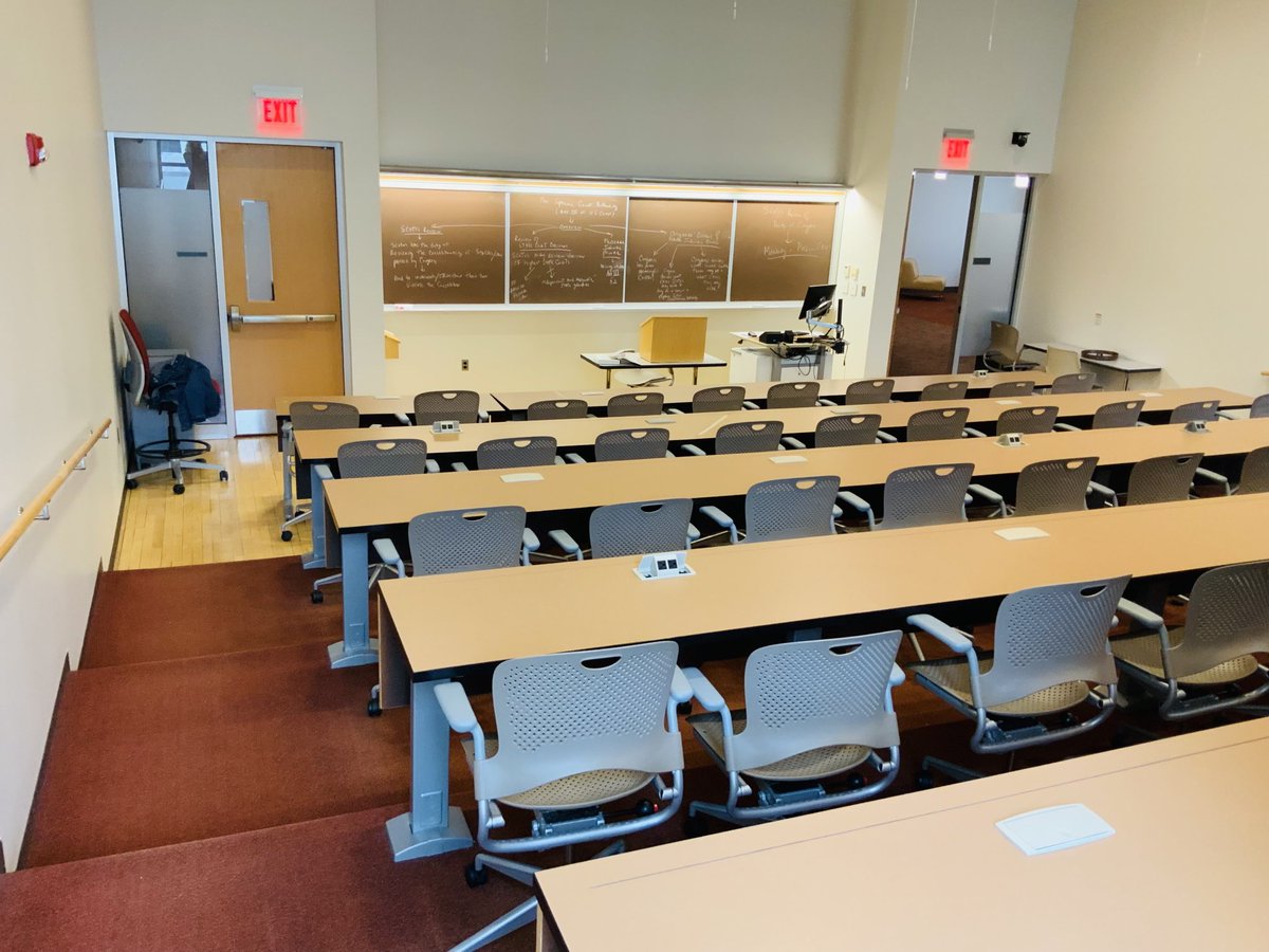 AttyDMM's tweet photo. Beginning Summer Semester of Constitutional Law at @NUSL . Welcome to all my new LL.M. and J.D. students. #SCOTUS #ConstitutionalLaw #Constitution #PureSCOTUS https://t.co/7GJaGN3fws