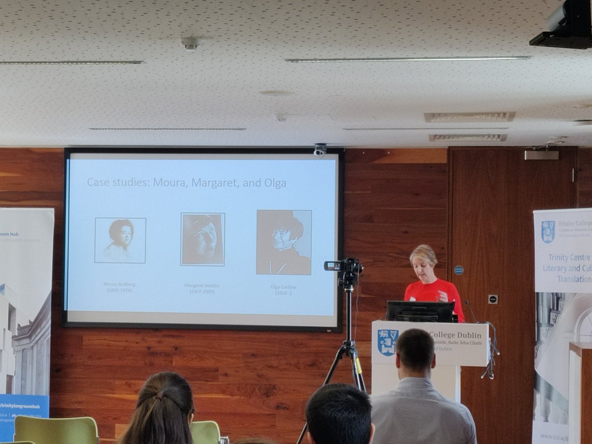 TCLCTPhDs's tweet photo. We have @CathyMcAteer1 of @Rustransdark speaking to us now about the female creative minds that were involved in twentieth-century Russian literary translation

#humantranslator https://t.co/QA534XZGVi