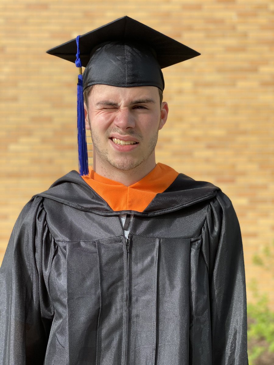 jcmiller77's tweet photo. Thinking about Nick and I graduating together in 2020 as well today. #uml2020 Too bad the university couldn’t figure out an actual graduation for 2020. https://t.co/RE5EAy15TB