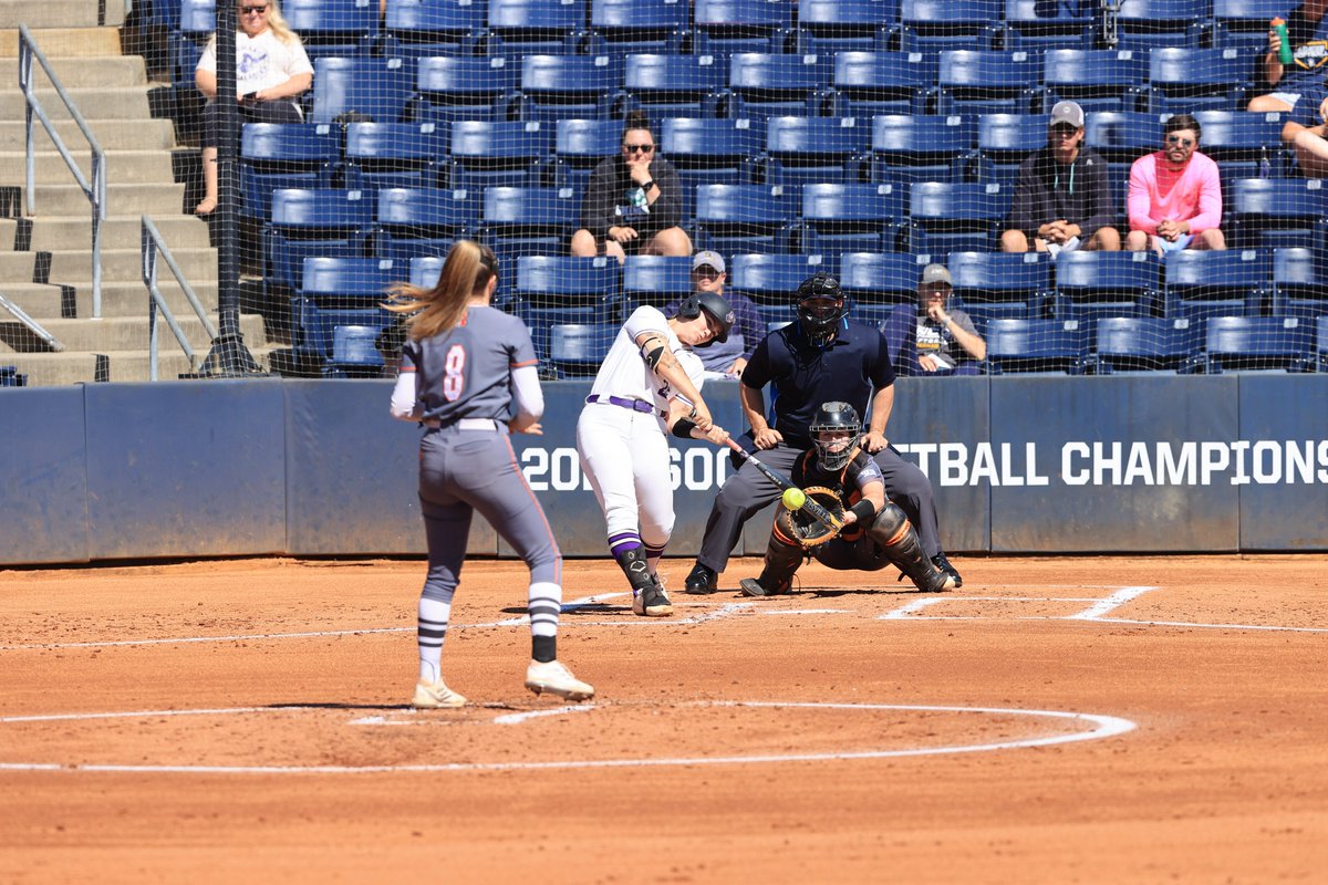 FurmanPaladins's tweet photo. Good luck to @FurmanSoftball as they take on Samford in Day 3 of the SoCon Championships!

#FUAllTheTime https://t.co/PaW8INyf0k