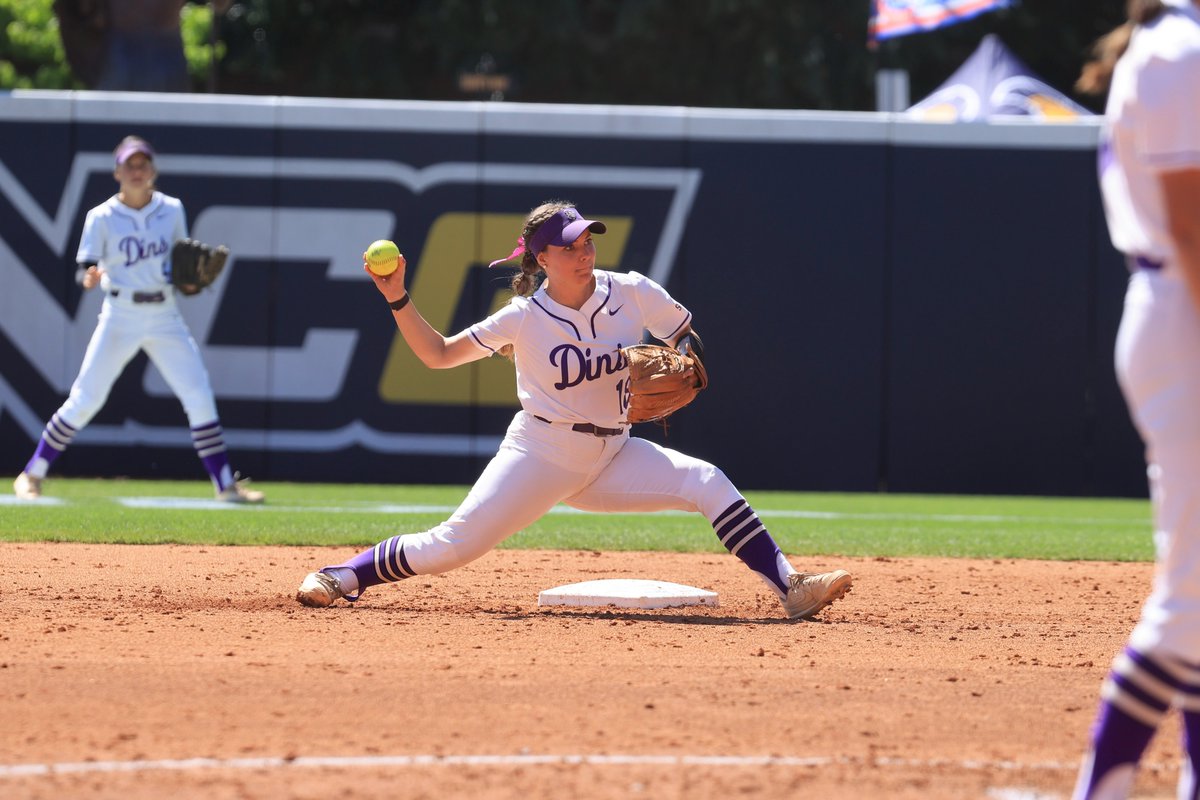 FurmanPaladins's tweet photo. Good luck to @FurmanSoftball as they take on Samford in Day 3 of the SoCon Championships!

#FUAllTheTime https://t.co/PaW8INyf0k