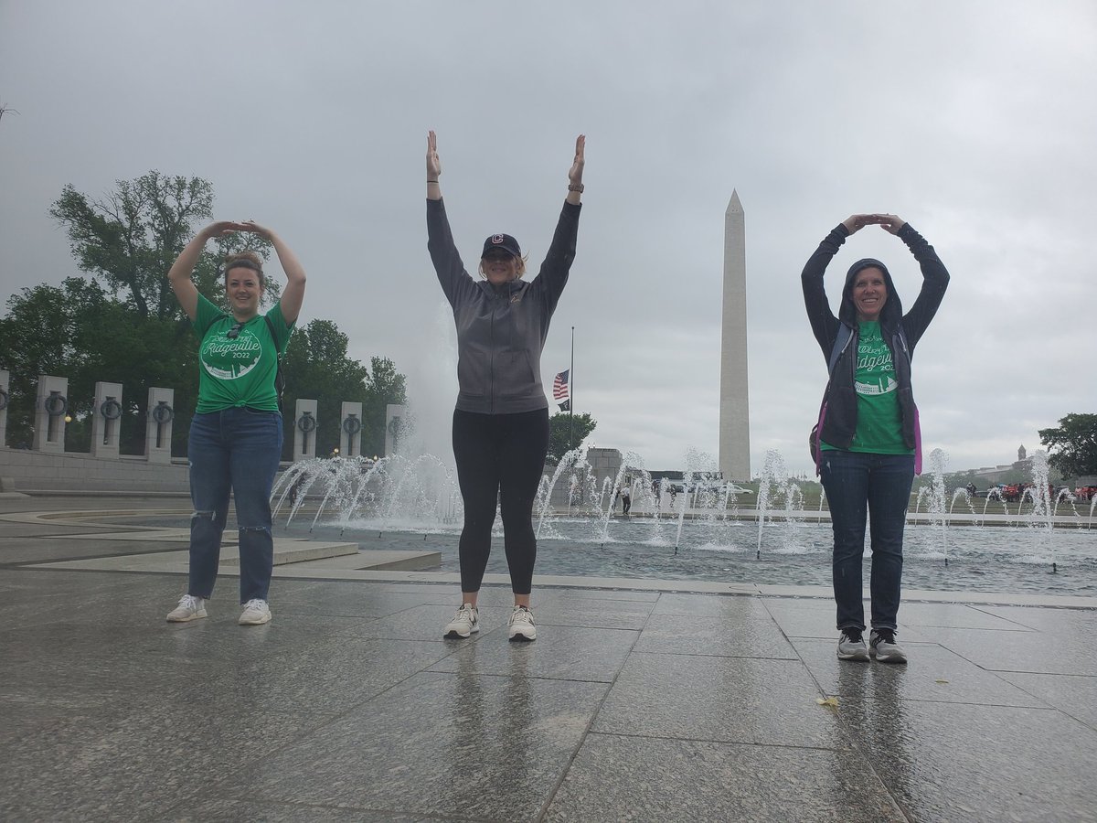 MrsNaroNR's tweet photo. @NRMSDC Bus #5 representing O-H-I-O on Day2! https://t.co/m5dqzyoxLH