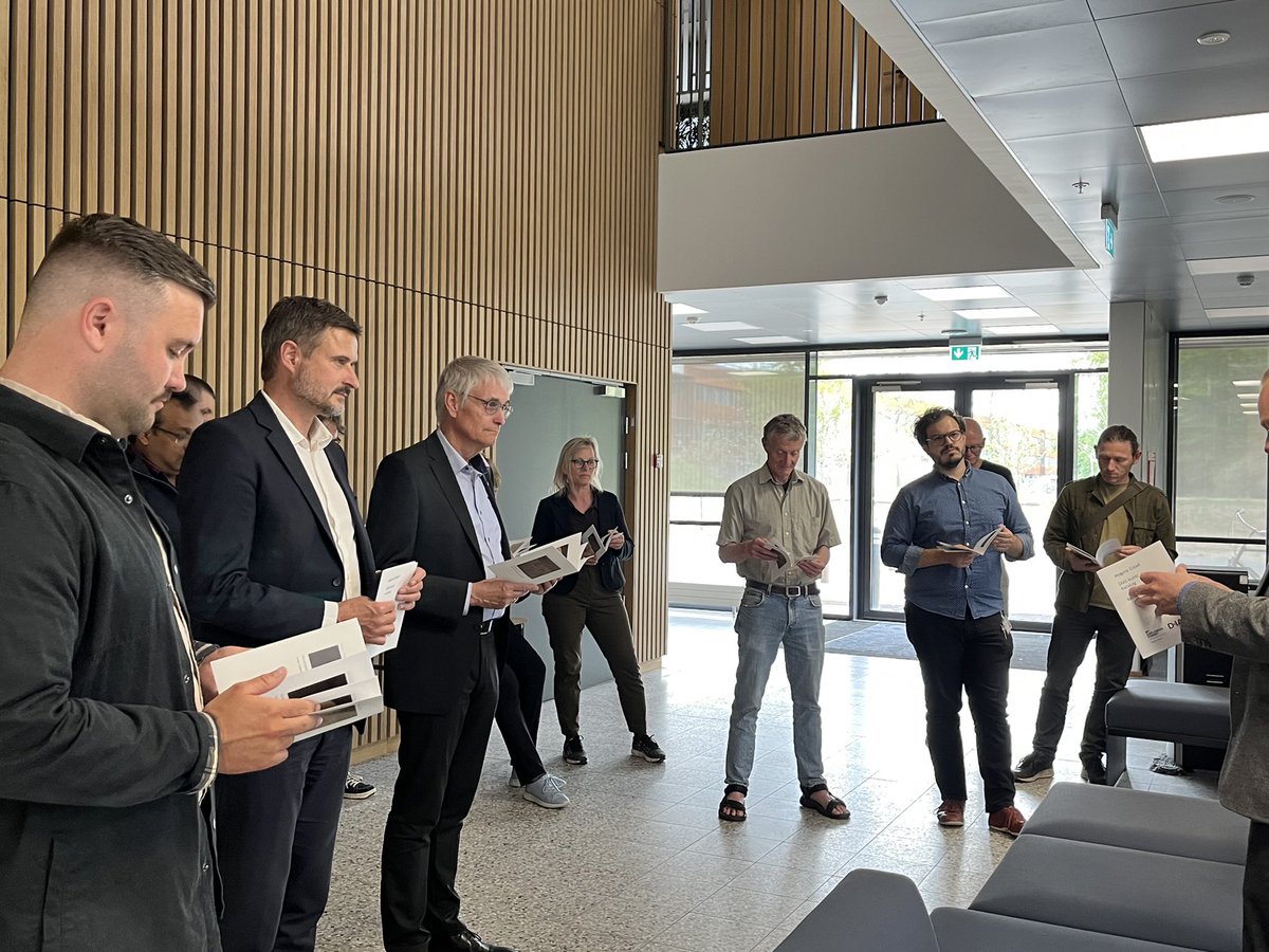 DanishIAS's tweet photo. Pictures from yesterday’s vernissage of the late Mogens Gissel’s paintings donated by @Carlsbergfondet

We would like to thank @TokeLykkeberg for the presentation and everyone who attended

#BeCurious #DIASSDU https://t.co/H6VAhUEuiV