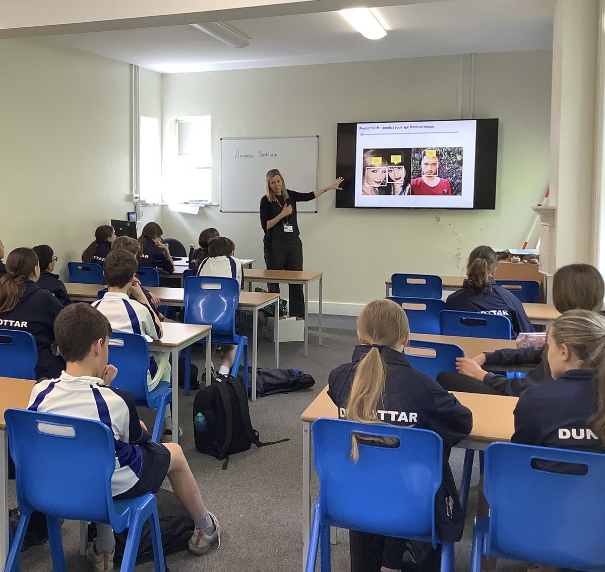 DunottarCompSci's tweet image. Year 8&apos;s were treated to an afternoon off-timetable learning about tech roles including cyber, digital, web content and data science from some inspiring women at RSA. Thanks Jen. Let&apos;s plant some seeds for the next generation to think about tech careers. #womenintech @jendallas86