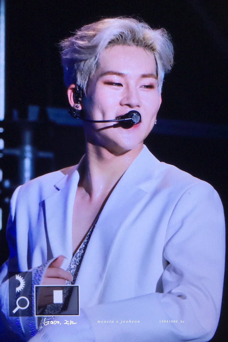 joohoneysite's tweet photo. he doesn't age ◠ ͜ ◠

#주헌 #JOOHEON #JOOHONEY https://t.co/RlYgu0OnT1