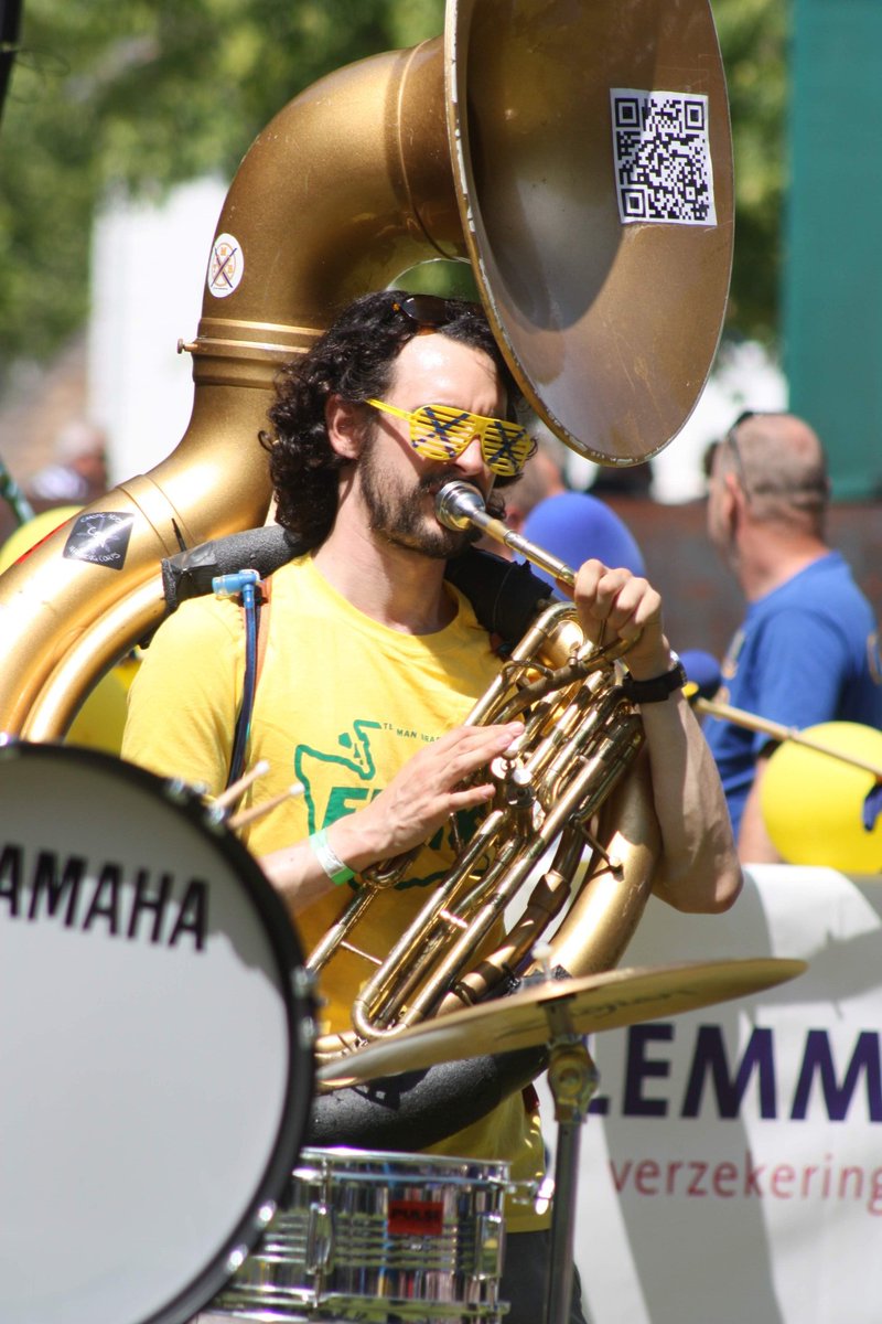 Nog maar 29 dagen tot de 34e Bemmelse Dweildag. Wij kunnen niet wachten om er samen met jullie één groot feest van te maken! Ben jij er ook bij op zondag 12 juni?

#bemmel #lingewaard #dweilorkesten #dweilorkest #muziek #festival #evenement