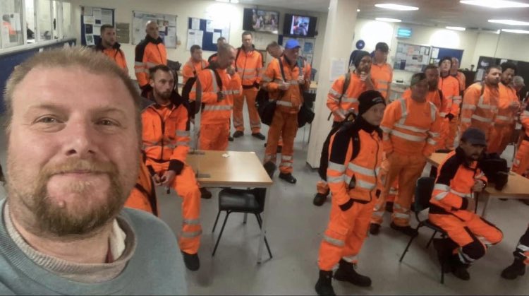 This morning we took a vote for strike action at Bristol Waste Company. We want 10% plus proper, decent occupational sick pay or we will strike! #sickpay #workers #fairsickpay #strike