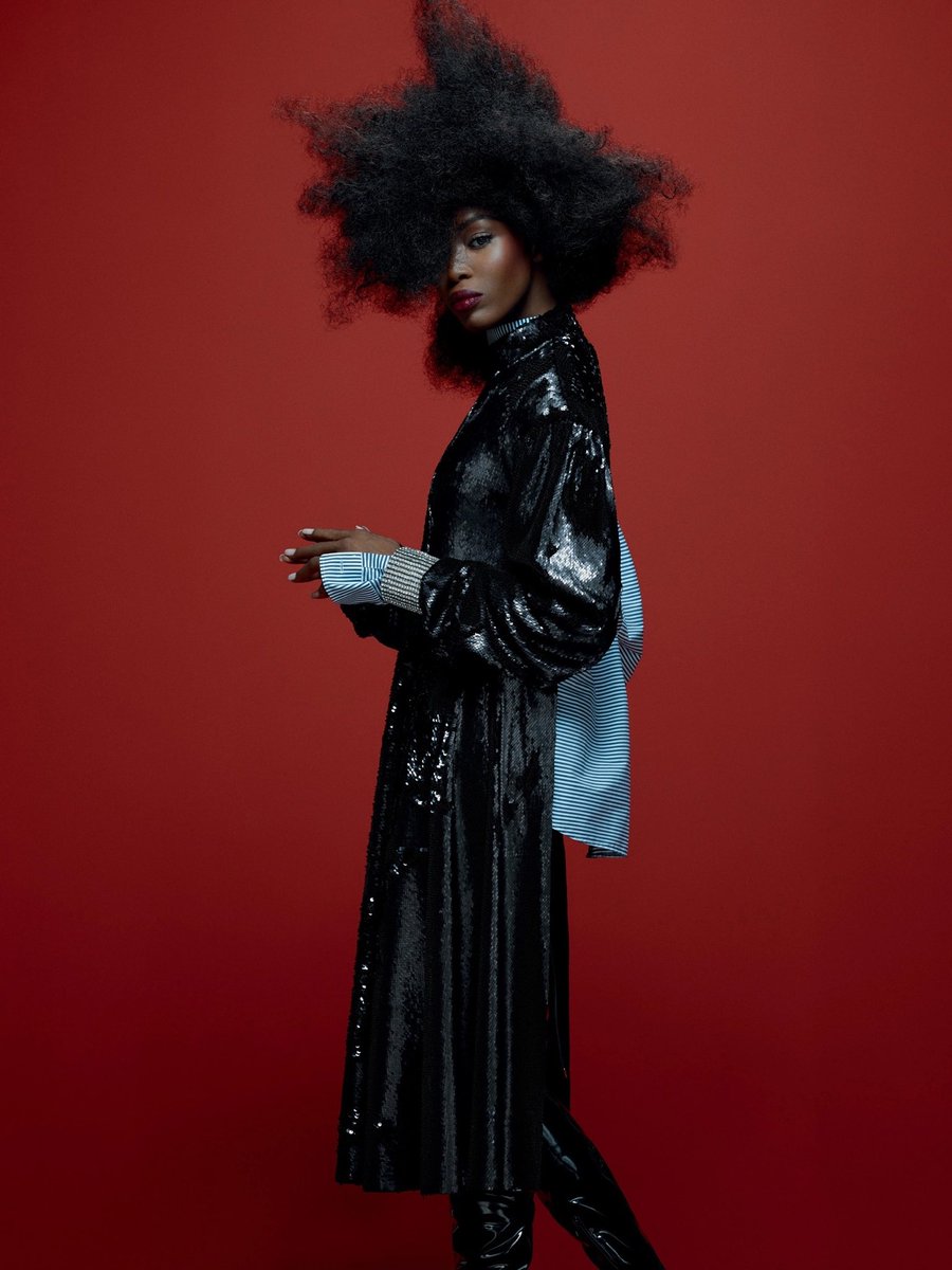 worlds_moda's tweet image. #flashbackWM (1/3)

#VOGUEBRAZIL,
May 2016.
By #GuiPaganini

⬇️More in the next post⬇️
#NaomiCampbell