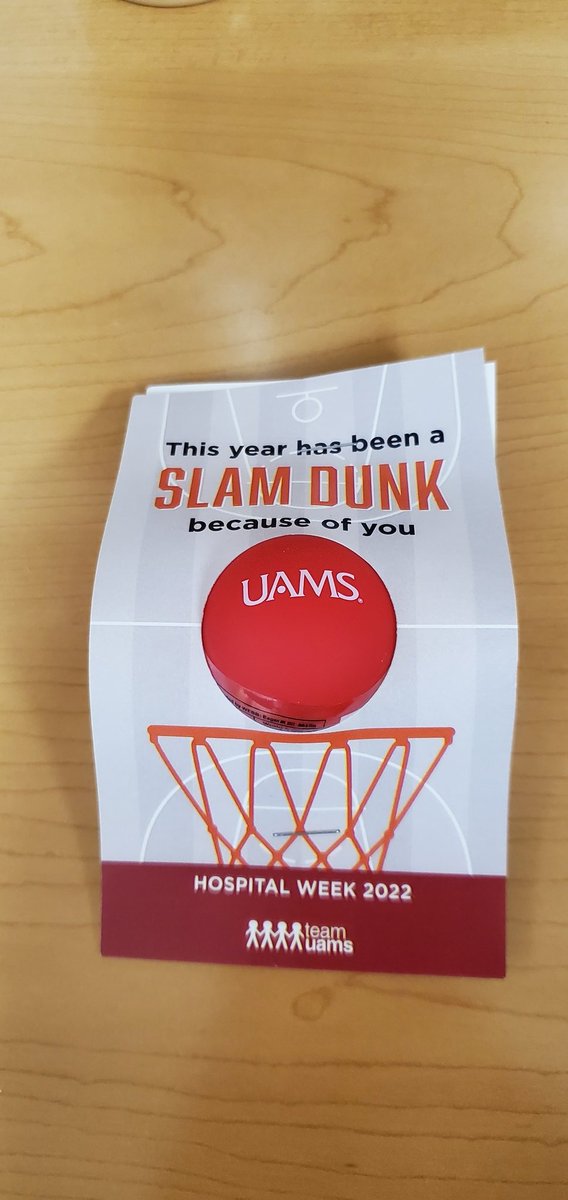 JLBear89's tweet photo. Chancellor gets a 33% raise bringing him to over a quarter million dollars a year and we get chapstick &amp; ice cream for Hospital Week. 🙄🙃 #hospitalweek #uams #NationalNursesWeek #accessweek #wewantbetterwagesnotchapstick https://t.co/SFvOJRRN38