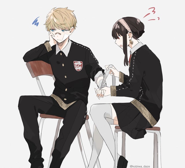 Mia4164's tweet photo. ✨Loid Forger x Yor Briar (Yor Forger)✨
Name: Spy x Family
Me📝:Aww, I love picture 1.
#SPYxFamily
#SPY_FAMILY 
#loidxyor https://t.co/CJcQpXdt7f