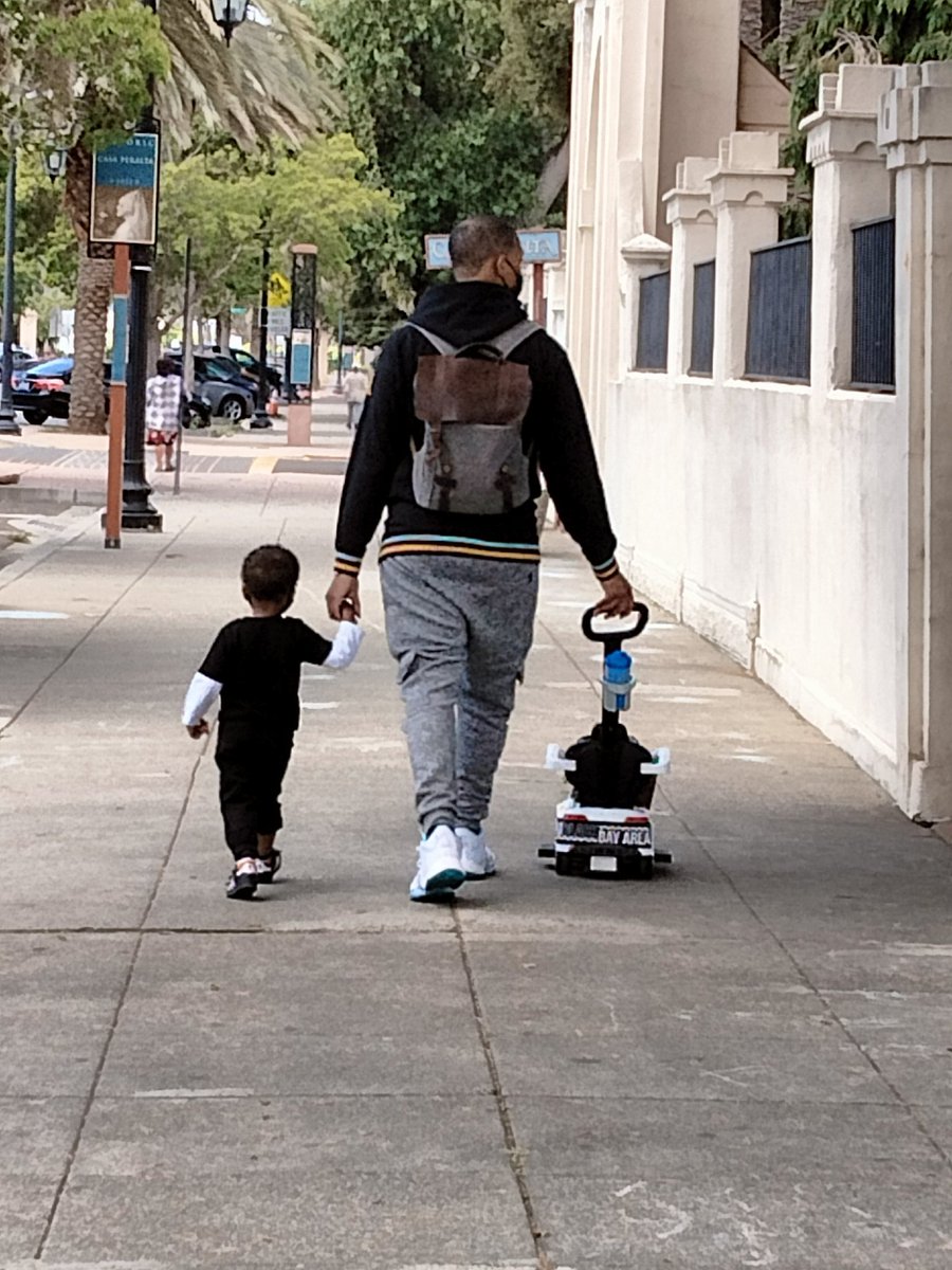 KEV707's tweet photo. I luv being a dad of 1 but 2 sounds nice https://t.co/892hucQXrU