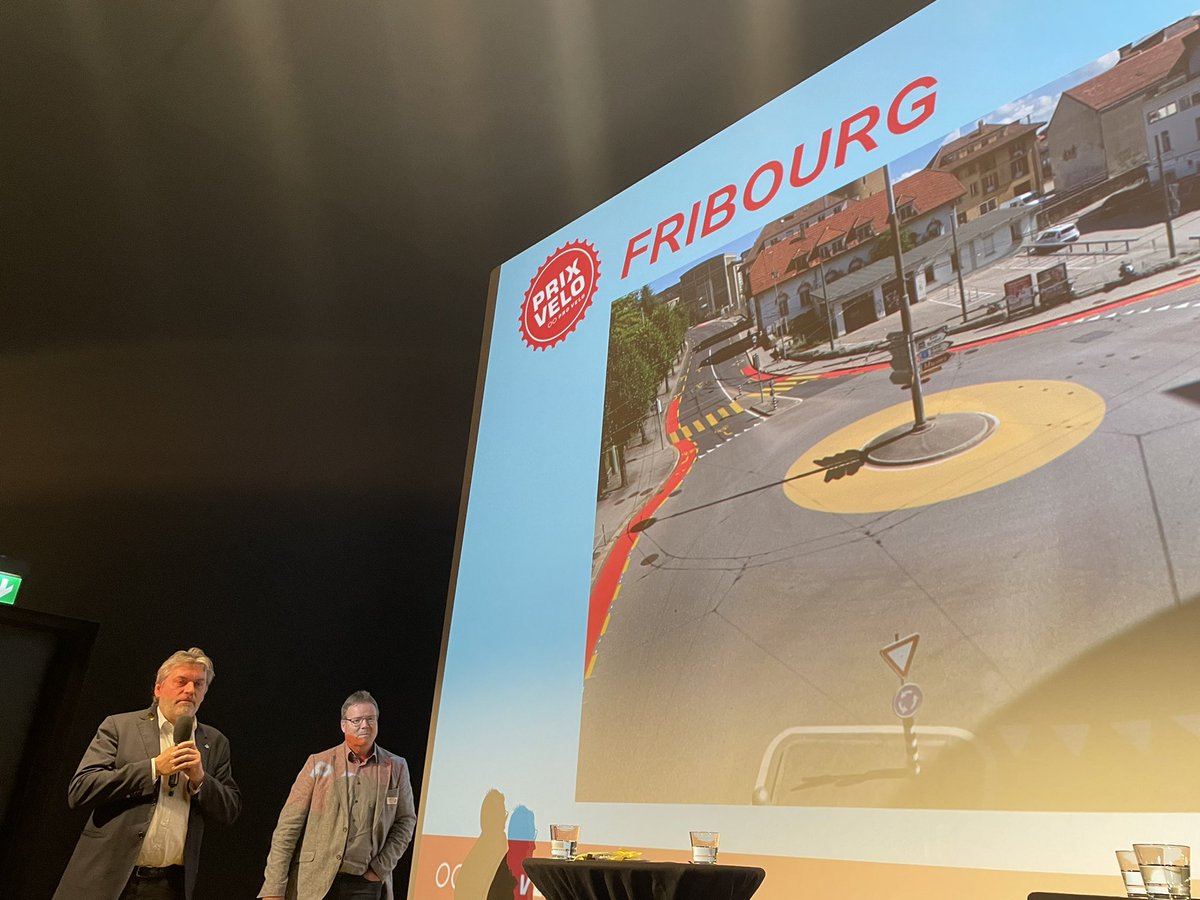 ♥️🚴‍♂️♥️ Fribourg ist der schweizweite Runnerup in Sachen Veloinfratruktur. <a href="/proveloschweiz/">Pro Velo Schweiz</a> <a href="/ProVeloFribourg/">Pro Velo Fribourg</a> <a href="/fribourgregion/">FRIBOURGREGION</a>