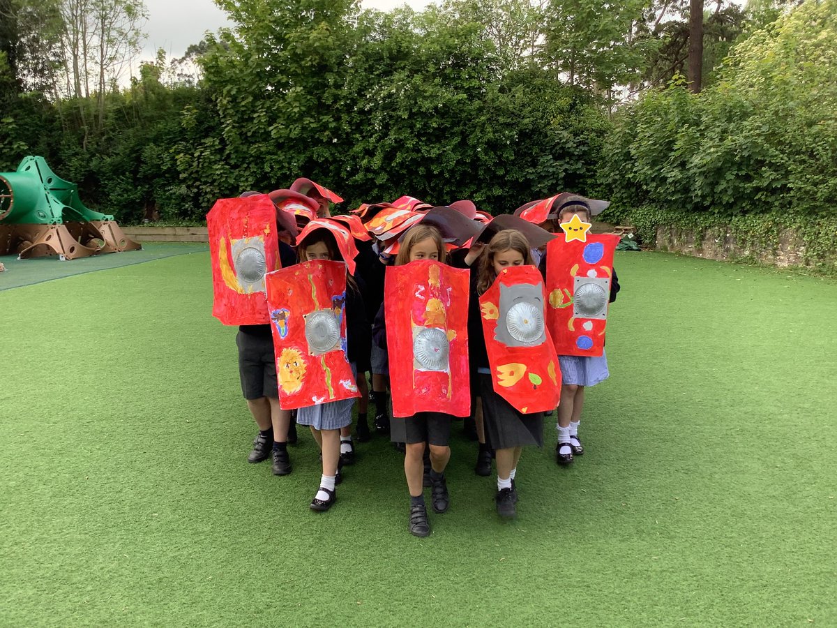 stmarks_primary's tweet photo. Don't mess with Year 3/4 ! Incredible re-enacments of the Roman Battle of Watling Street on the astro today. https://t.co/QeVQ3XNRb4